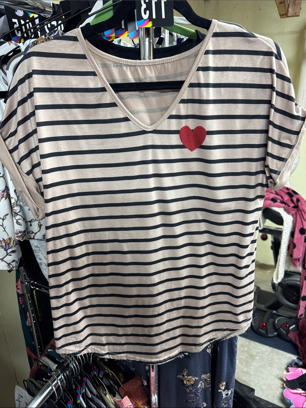 SHEIN Beige and Black Striped V-Neck Tee with Red Heart Patch